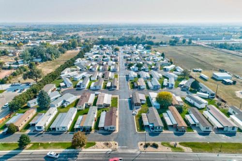 An aerial view of a mobile home park.